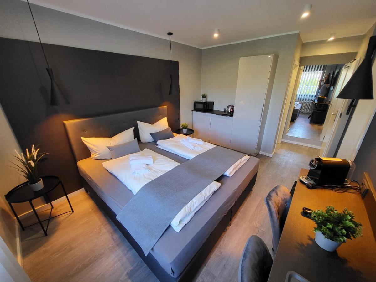 Liro Hotel โมเออร์ส ภายนอก รูปภาพ