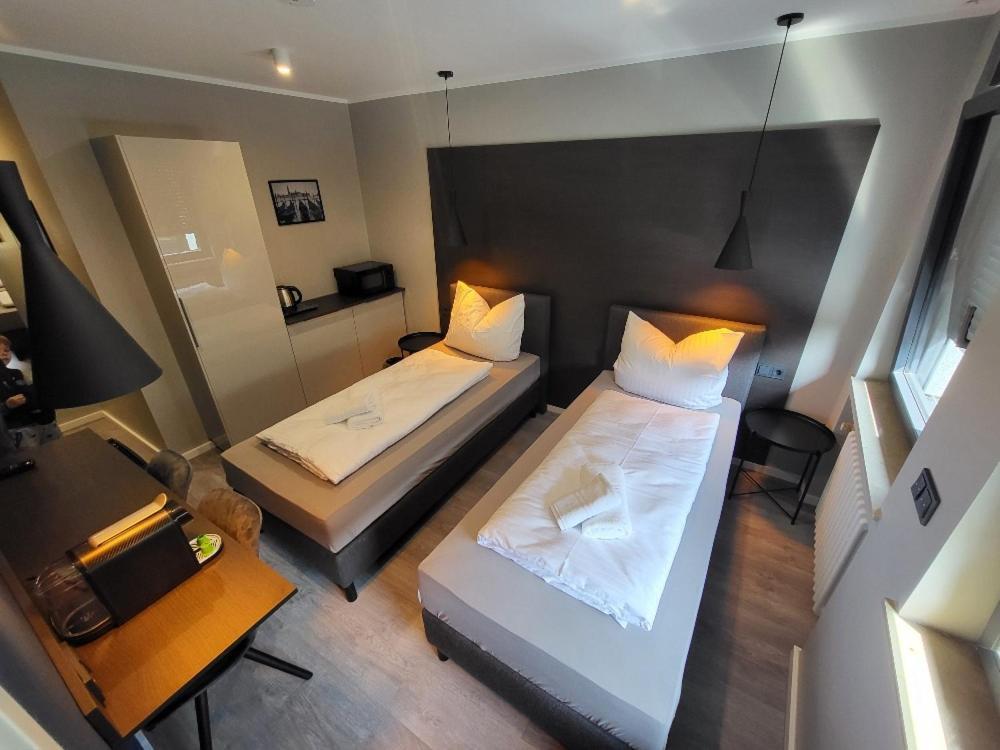 Liro Hotel โมเออร์ส ภายนอก รูปภาพ