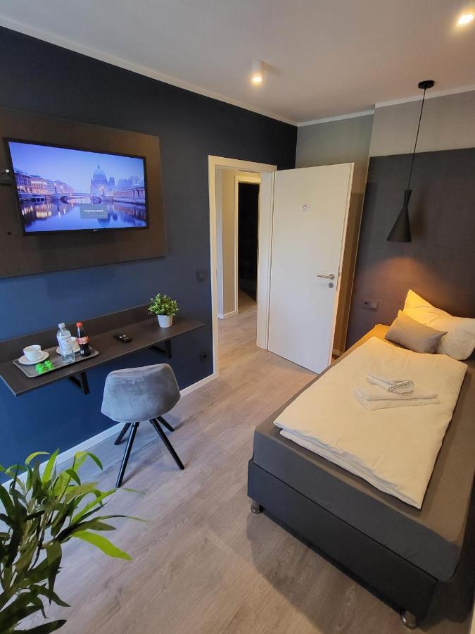 Liro Hotel โมเออร์ส ภายนอก รูปภาพ